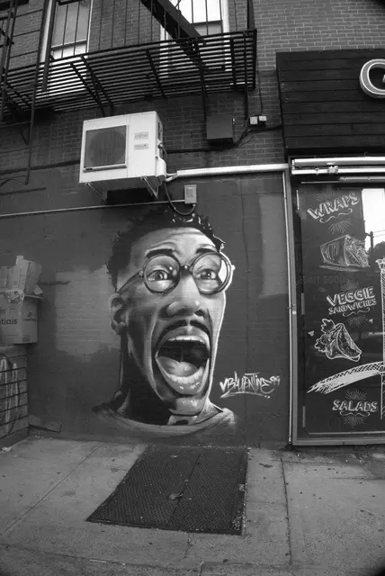 New York street scene