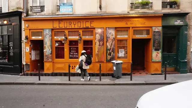 L'Eurydice cabaret, chalkboard reading Luidji and Friends — jazz, hip hop